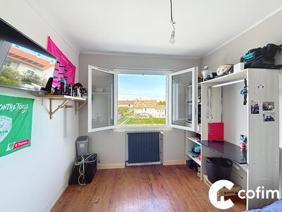 Maison - 107 m² - 6 pièces