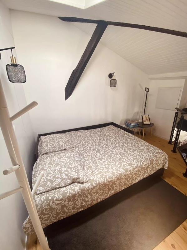 Immeuble - 85 m² - 2 pièces