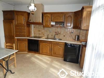 Appartement - 75 m² - 4 pièces