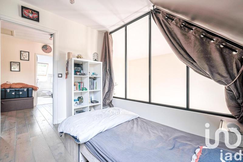 Maison - 180 m² - 8 pièces