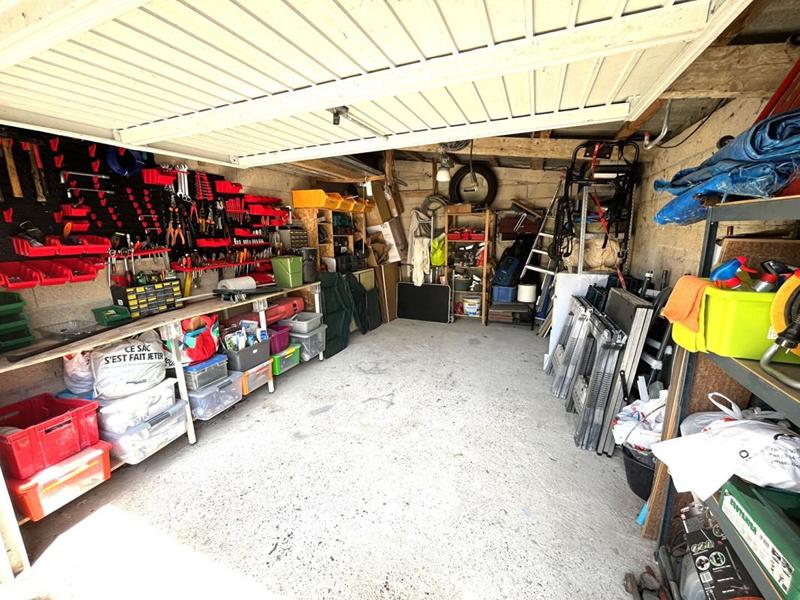 Maison - 87 m² - 6 pièces