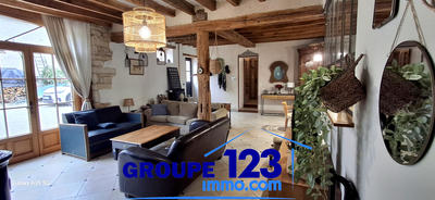Maison - 227 m² - 10 pièces