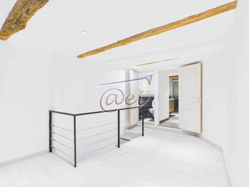 Maison - 87 m² - 5 pièces