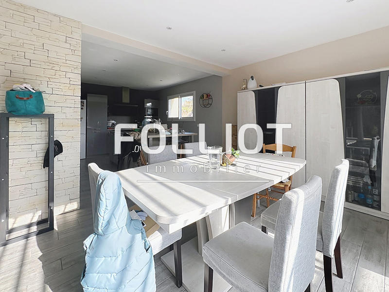 Maison - 158 m² - 6 pièces