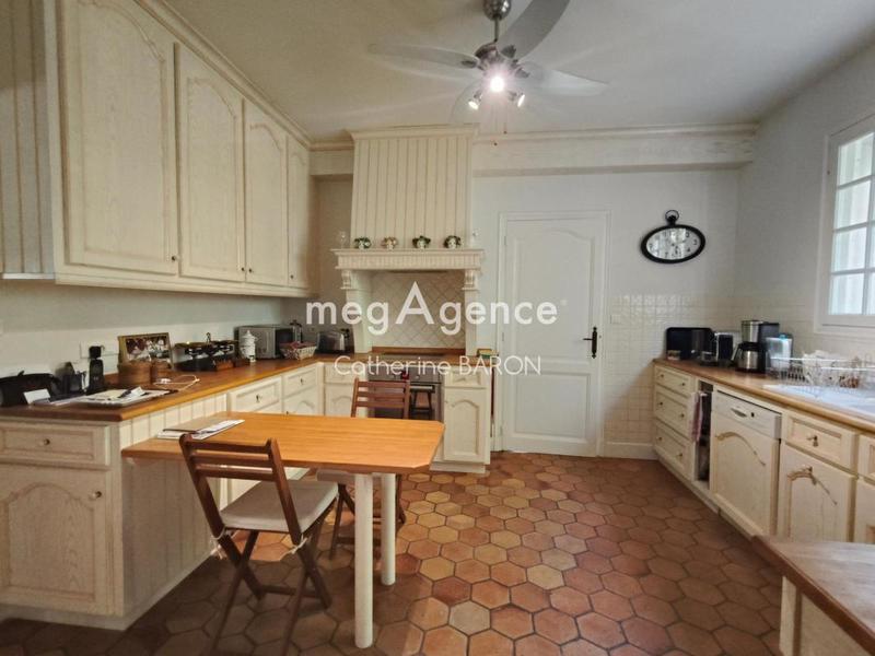 Maison de campagne - 220 m² - 5 pièces