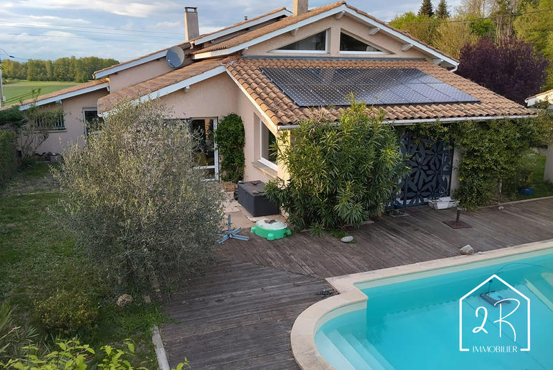 Maison - 191 m² - 7 pièces