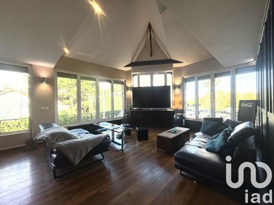 Loft - 76 m² - 3 pièces