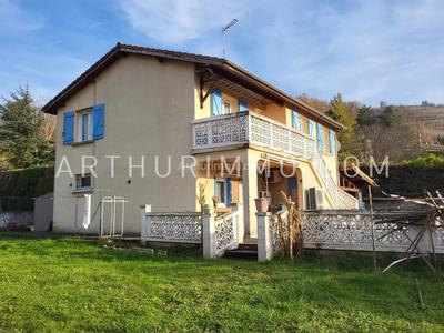 Maison - 150 m² - 7 pièces