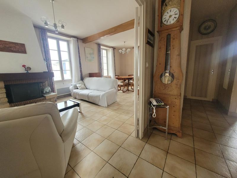 Maison ancienne - 111 m² - 5 pièces