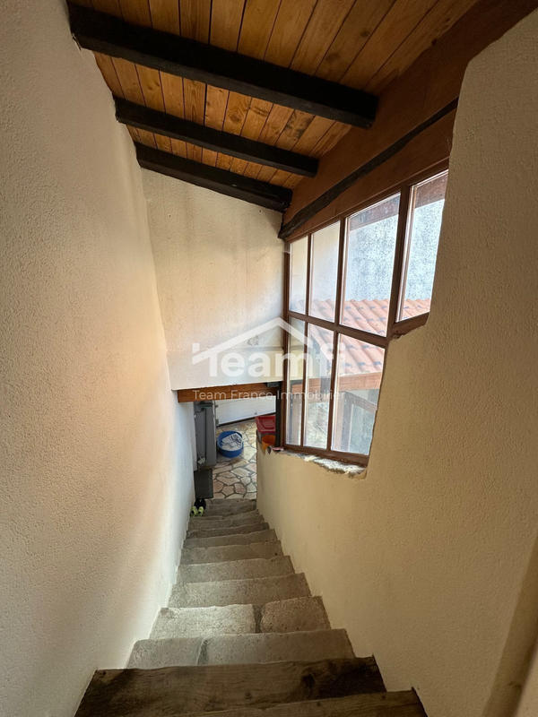 Maison - 181 m² - 7 pièces