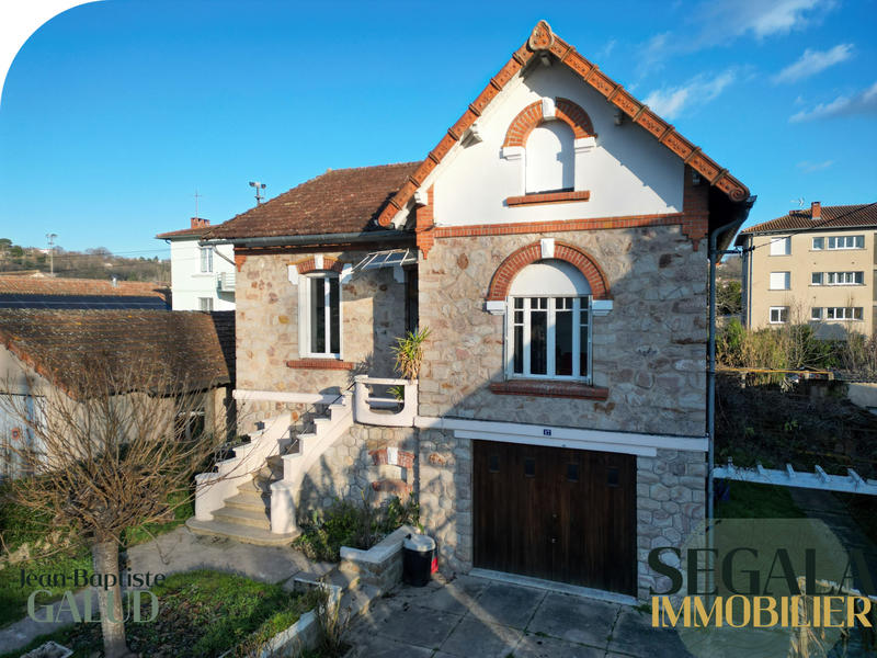 Maison - 90 m² - 4 pièces