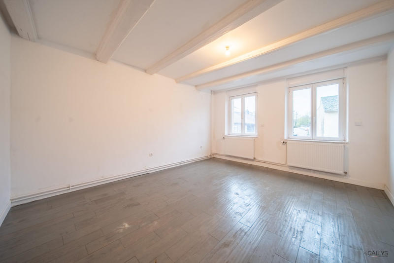 Appartement - 152 m² - 6 pièces