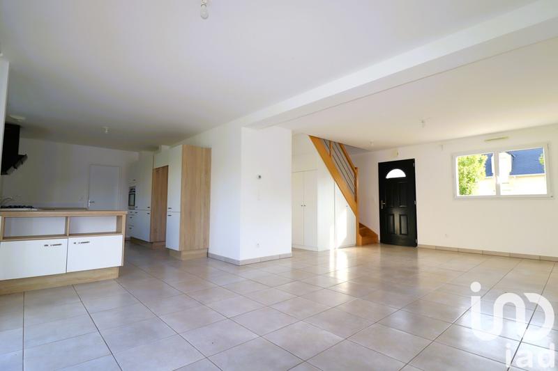 Maison - 142 m² - 8 pièces