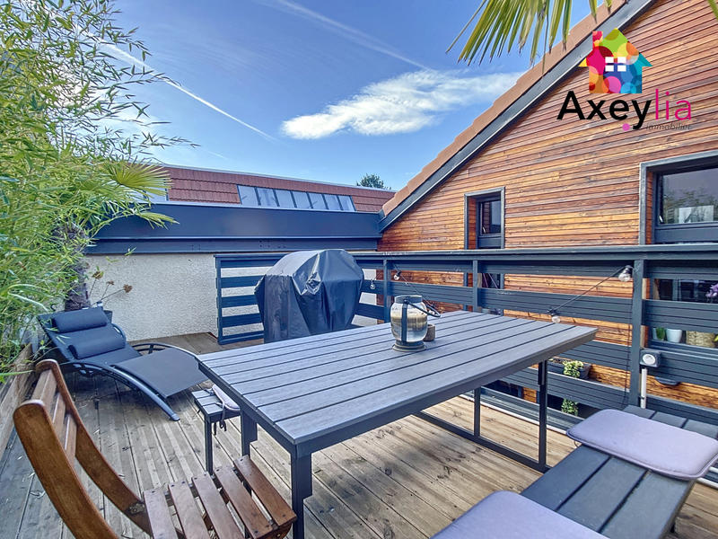 Maison - 137 m² - 5 pièces