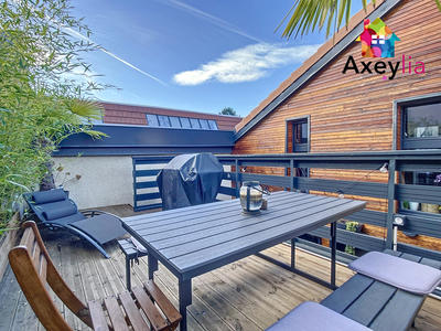 Maison - 137 m² - 5 pièces