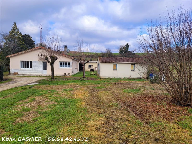 Maison - 96 m² - 5 pièces