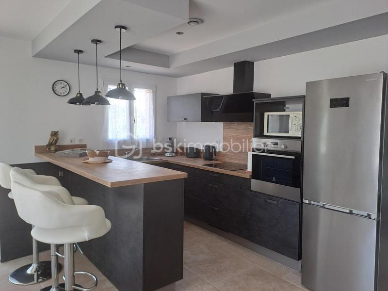 Villa - 180 m² - 5 pièces