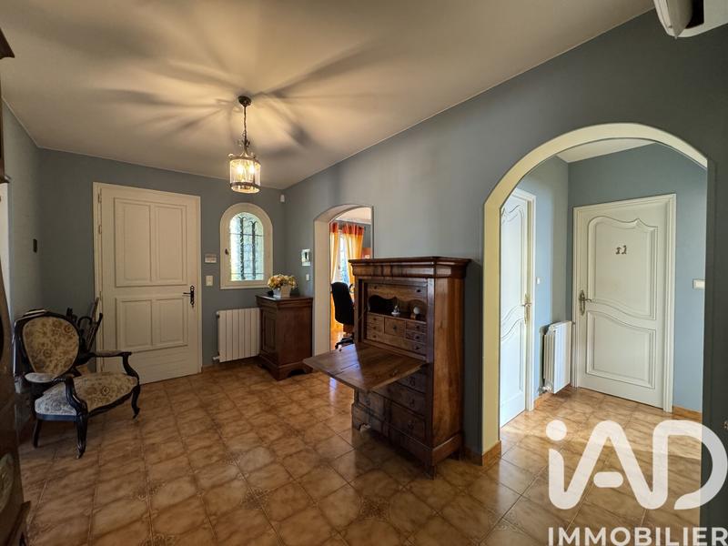 Maison - 197 m² - 7 pièces