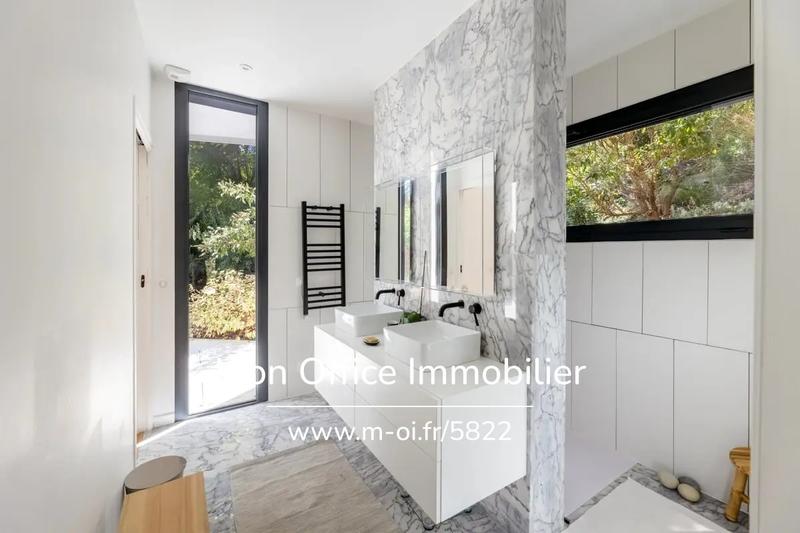 Maison - 178 m² - 5 pièces