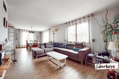 Maison - 137 m² - 4 pièces