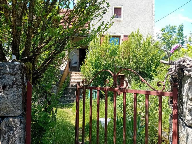 Maison - 156 m² - 8 pièces