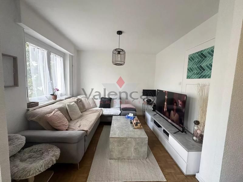 Appartement - 70 m² - 4 pièces