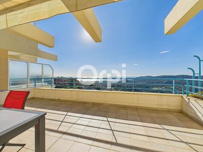 Appartement - 77 m² - 3 pièces