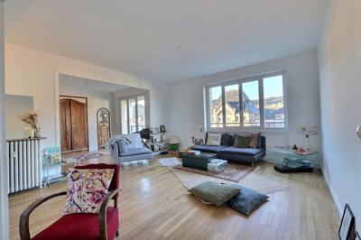 Appartement - 103 m² - 5 pièces