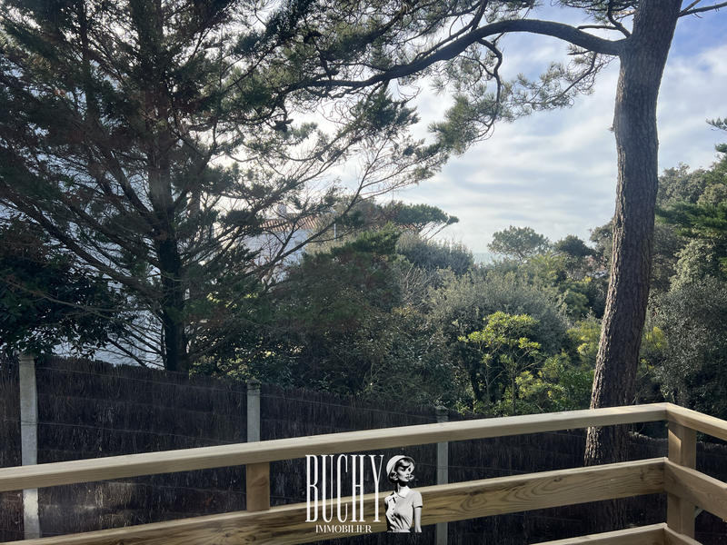 Maison - 168 m² - 5 pièces