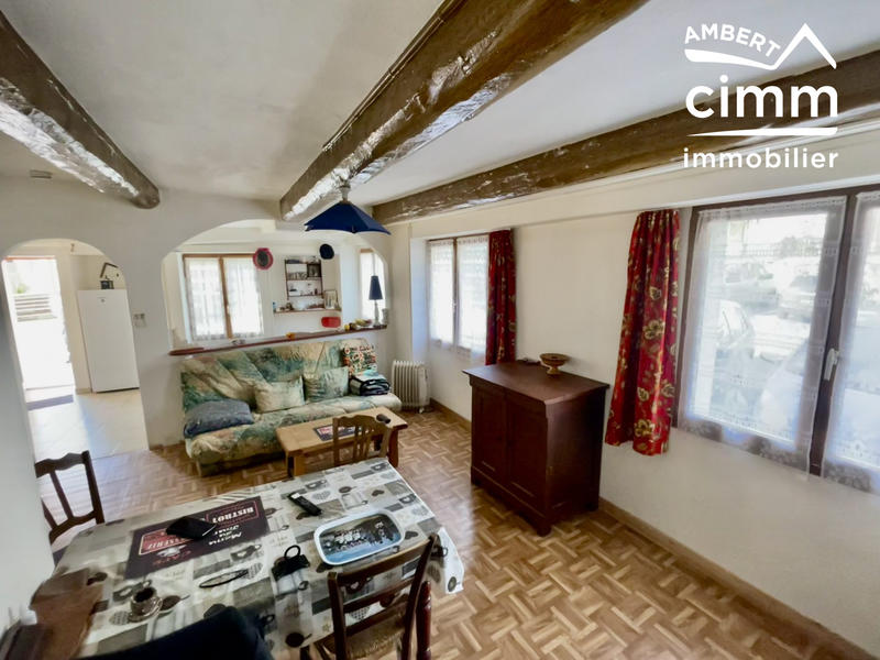 Maison - 95 m² - 6 pièces