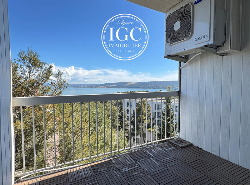 Appartement - 85 m² - 5 pièces