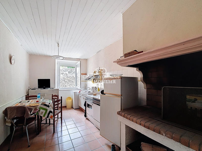 Maison ancienne - 193 m² - 7 pièces