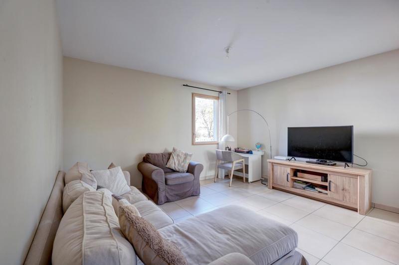 Appartement - 101 m² - 4 pièces