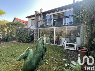 Maison - 141 m² - 6 pièces