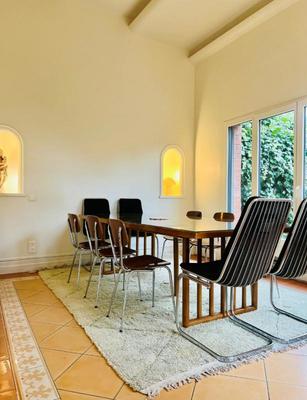 Demeure - 302 m² - 9 pièces