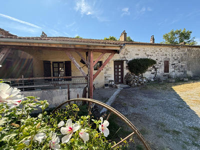 Maison - 102 m² - 5 pièces