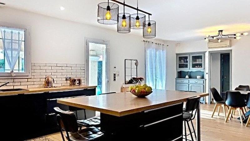 Maison - 147 m² - 7 pièces