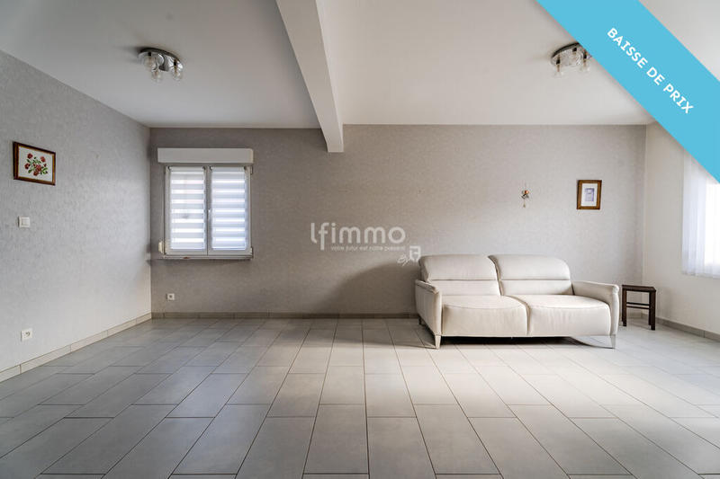 Maison - 216 m² - 6 pièces