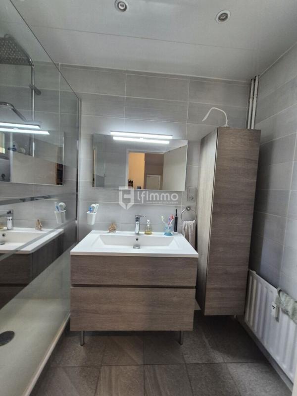 Appartement - 98 m² - 4 pièces