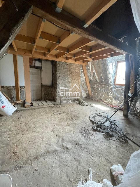 Maison traditionnelle - 130 m² - 6 pièces