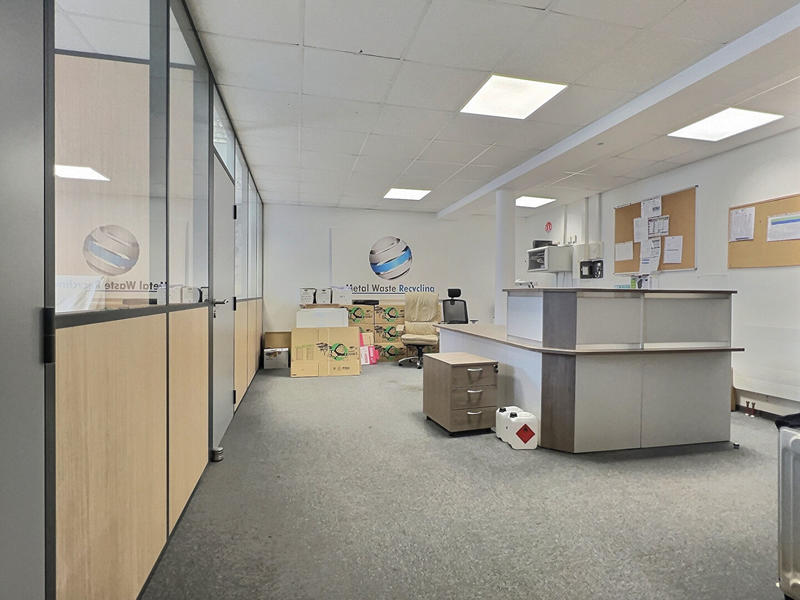 Bureau - 90 m²
