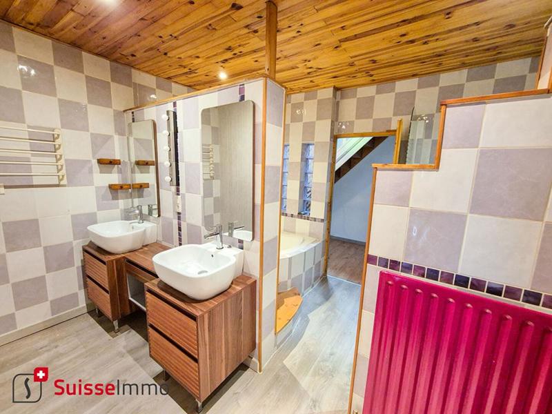 Maison - 134 m² - 4 pièces