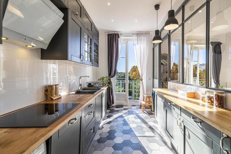 Appartement - 97 m² - 4 pièces