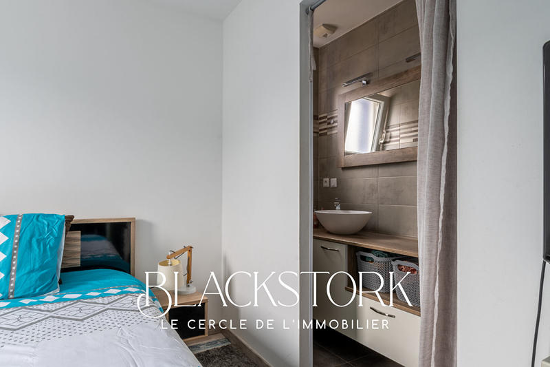 Maison - 90 m² - 6 pièces