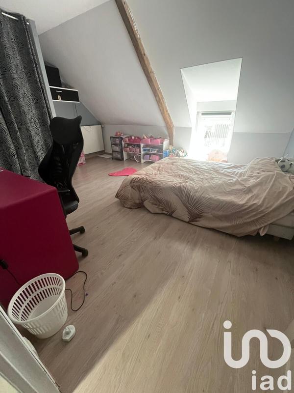 Maison - 140 m² - 8 pièces