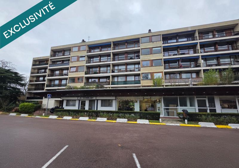 Local commercial - 97 m² - 4 pièces