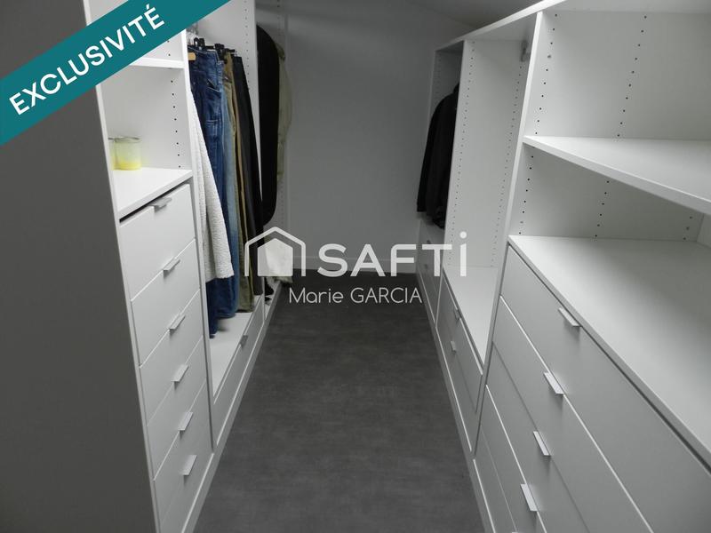 Maison - 200 m² - 5 pièces