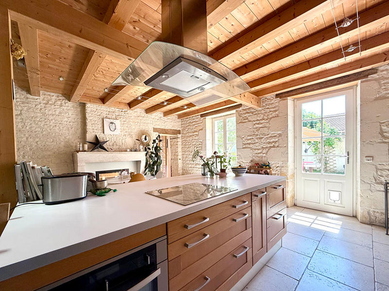 Maison - 190 m² - 5 pièces