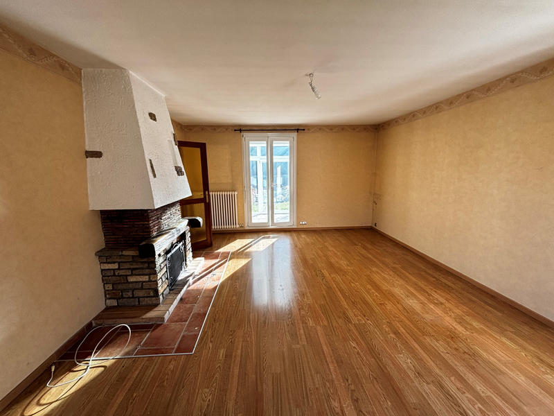 Maison - 130 m² - 7 pièces