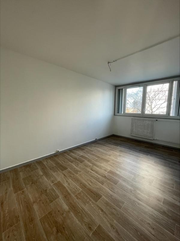 Appartement - 83 m² - 3 pièces